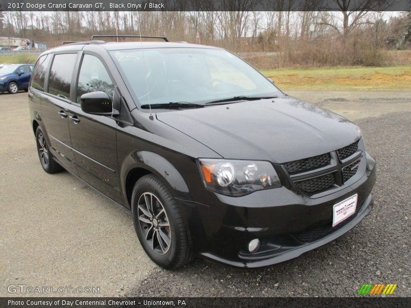Black Onyx / Black 2017 Dodge Grand Caravan GT
