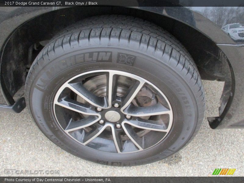 Black Onyx / Black 2017 Dodge Grand Caravan GT
