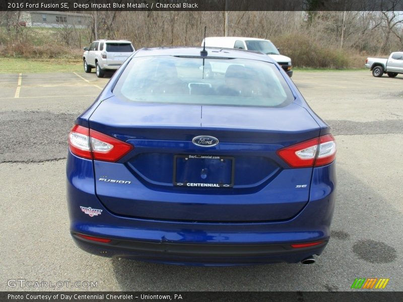 Deep Impact Blue Metallic / Charcoal Black 2016 Ford Fusion SE