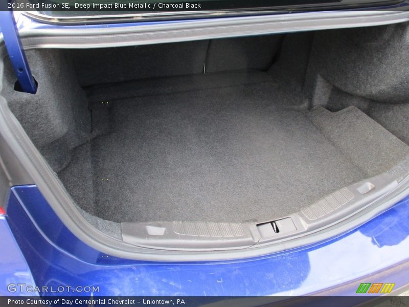 Deep Impact Blue Metallic / Charcoal Black 2016 Ford Fusion SE