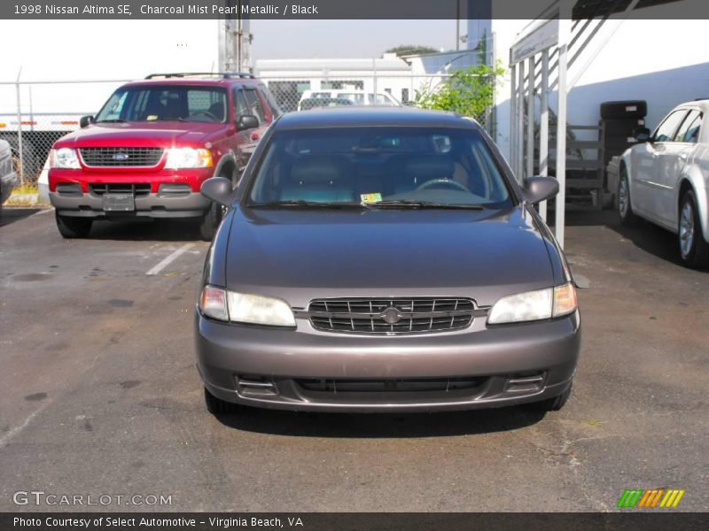 Charcoal Mist Pearl Metallic / Black 1998 Nissan Altima SE