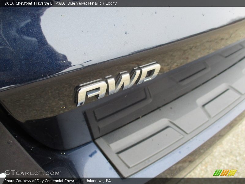 Blue Velvet Metallic / Ebony 2016 Chevrolet Traverse LT AWD