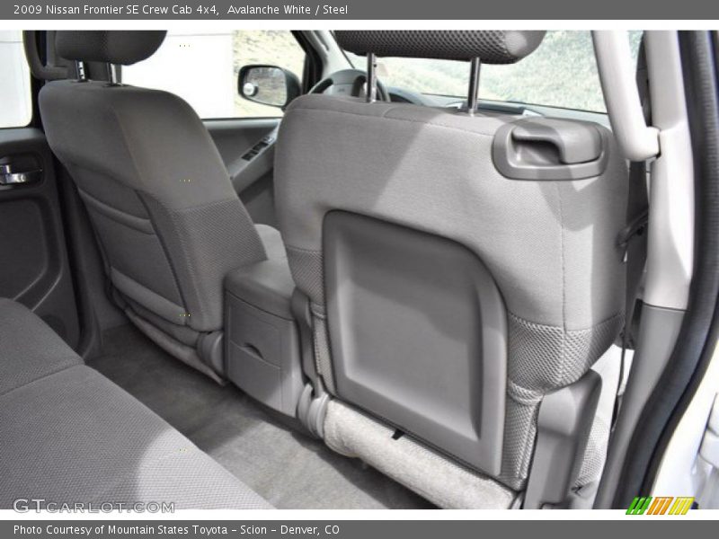 Avalanche White / Steel 2009 Nissan Frontier SE Crew Cab 4x4