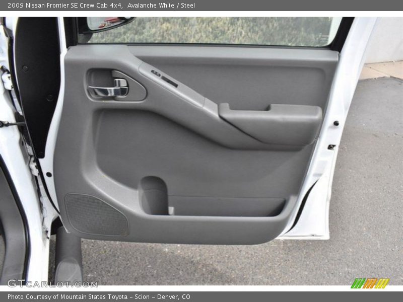 Avalanche White / Steel 2009 Nissan Frontier SE Crew Cab 4x4