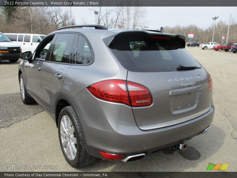 Meteor Grey Metallic / Black 2012 Porsche Cayenne S