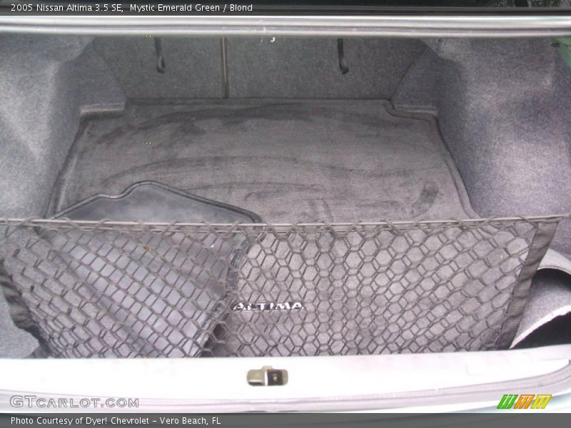 Mystic Emerald Green / Blond 2005 Nissan Altima 3.5 SE