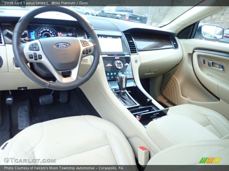 White Platinum / Dune 2018 Ford Taurus Limited