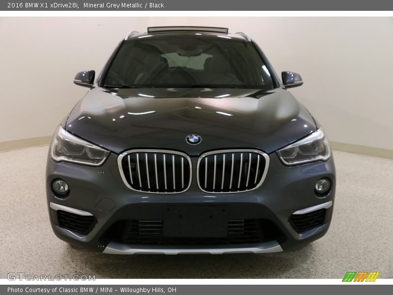 Mineral Grey Metallic / Black 2016 BMW X1 xDrive28i