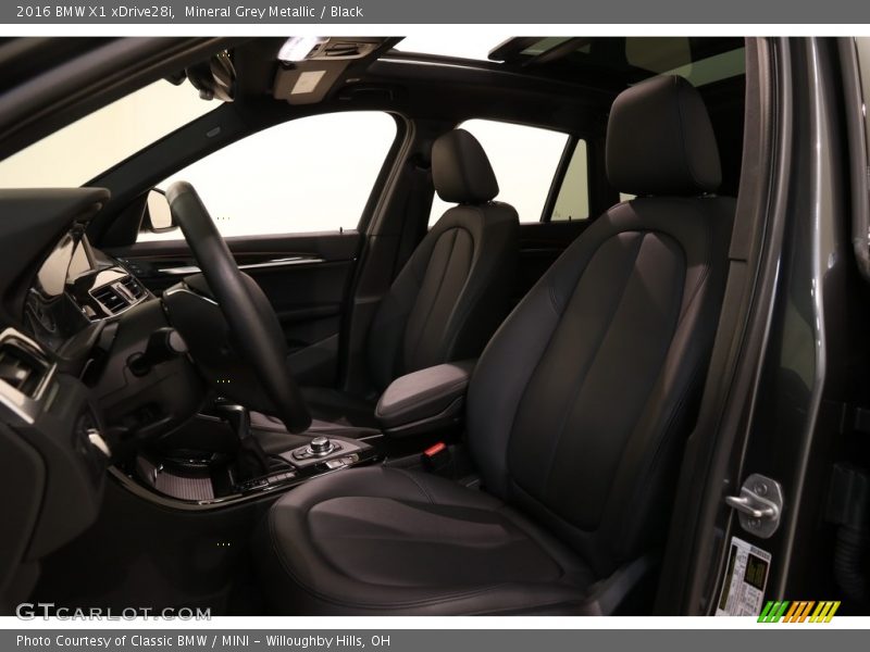 Mineral Grey Metallic / Black 2016 BMW X1 xDrive28i
