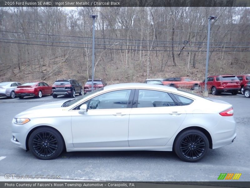 Ingot Silver Metallic / Charcoal Black 2016 Ford Fusion SE AWD