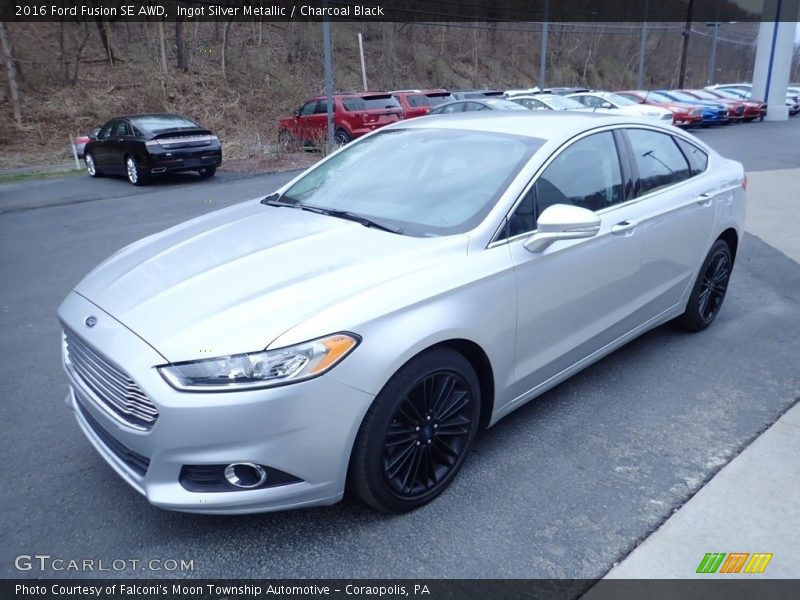 Ingot Silver Metallic / Charcoal Black 2016 Ford Fusion SE AWD
