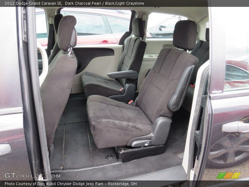 Dark Charcoal Pearl / Black/Light Graystone 2012 Dodge Grand Caravan SE