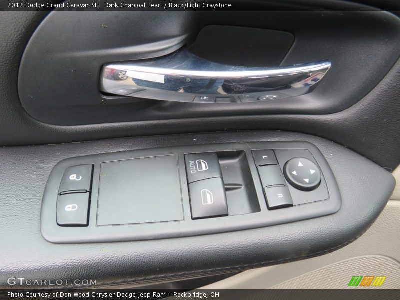 Dark Charcoal Pearl / Black/Light Graystone 2012 Dodge Grand Caravan SE