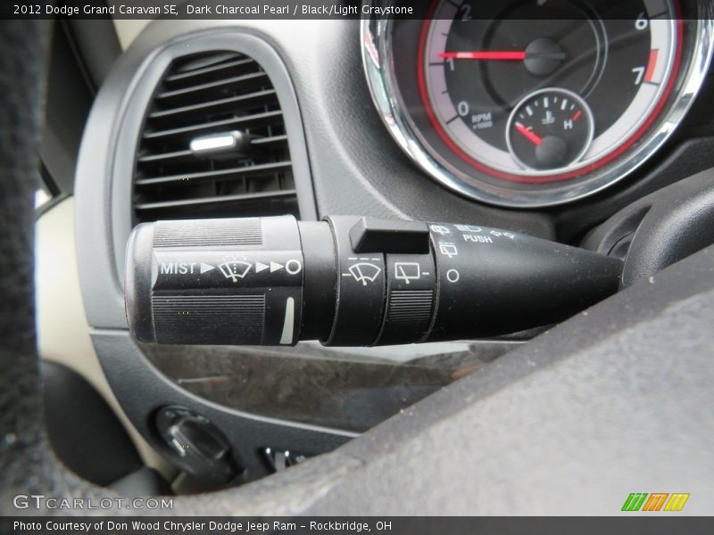 Dark Charcoal Pearl / Black/Light Graystone 2012 Dodge Grand Caravan SE