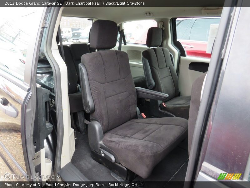 Dark Charcoal Pearl / Black/Light Graystone 2012 Dodge Grand Caravan SE