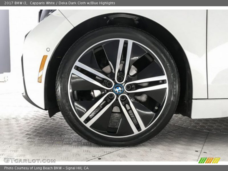Capparis White / Deka Dark Cloth w/Blue Highlights 2017 BMW i3