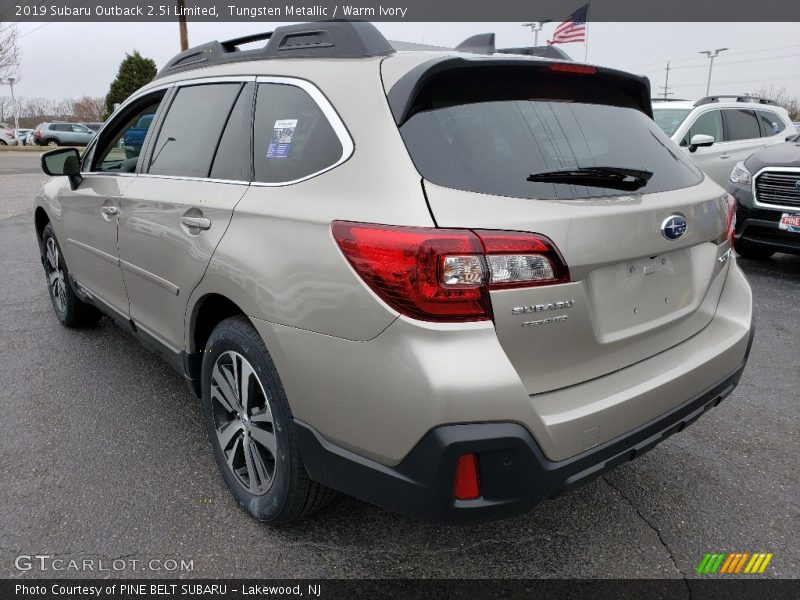 Tungsten Metallic / Warm Ivory 2019 Subaru Outback 2.5i Limited