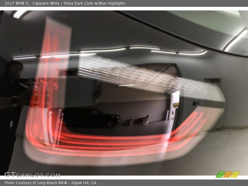 Capparis White / Deka Dark Cloth w/Blue Highlights 2017 BMW i3