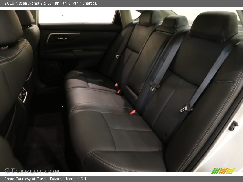 Brilliant Silver / Charcoal 2018 Nissan Altima 2.5 SL