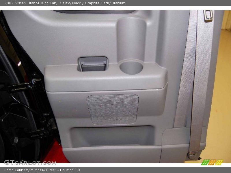 Galaxy Black / Graphite Black/Titanium 2007 Nissan Titan SE King Cab