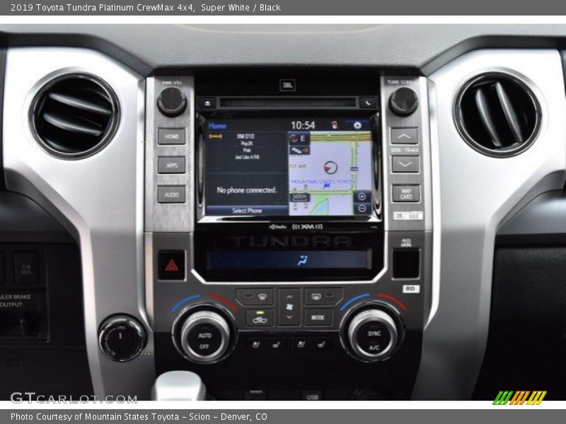 Super White / Black 2019 Toyota Tundra Platinum CrewMax 4x4