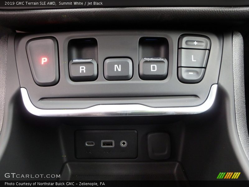 Summit White / Jet Black 2019 GMC Terrain SLE AWD