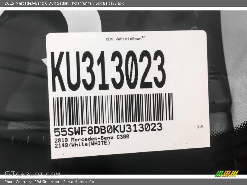 Polar White / Silk Beige/Black 2019 Mercedes-Benz C 300 Sedan
