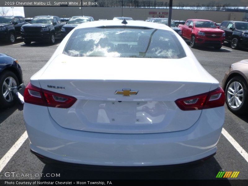 Summit White / Jet Black 2019 Chevrolet Malibu LS