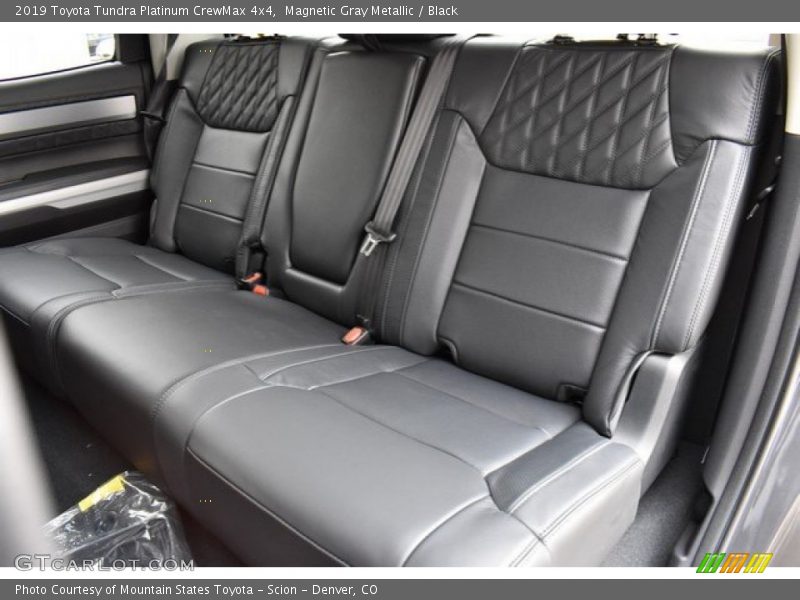 Magnetic Gray Metallic / Black 2019 Toyota Tundra Platinum CrewMax 4x4
