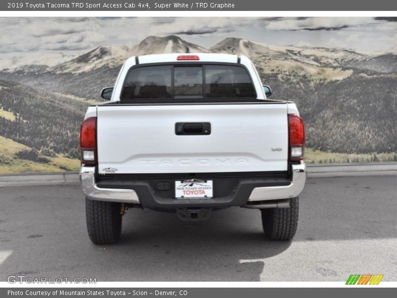 Super White / TRD Graphite 2019 Toyota Tacoma TRD Sport Access Cab 4x4
