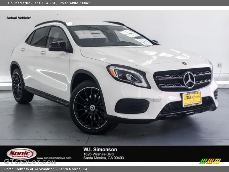 Polar White / Black 2019 Mercedes-Benz GLA 250