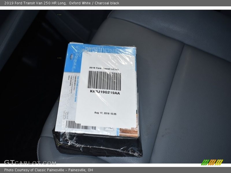 Oxford White / Charcoal black 2019 Ford Transit Van 250 HR Long