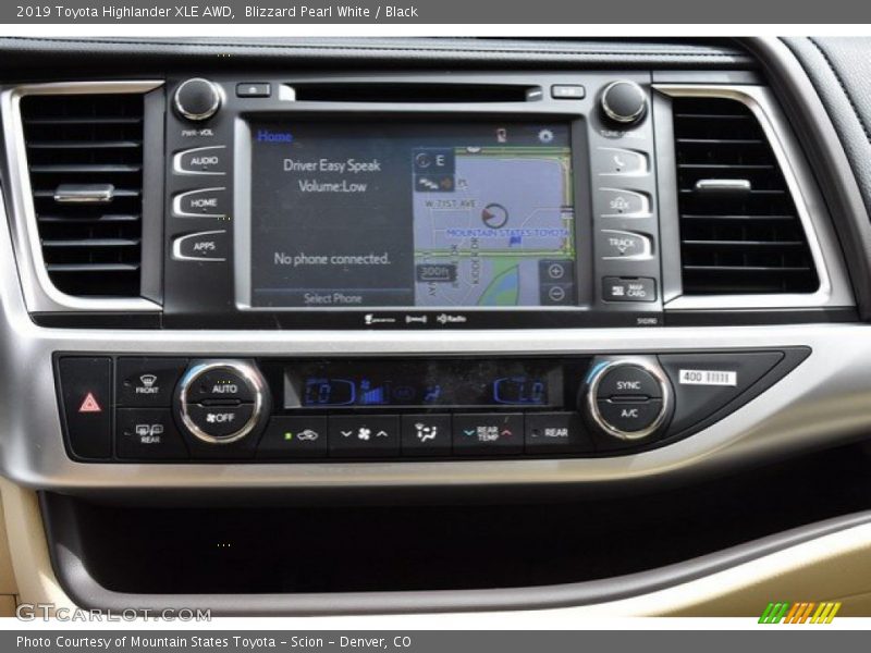 Blizzard Pearl White / Black 2019 Toyota Highlander XLE AWD