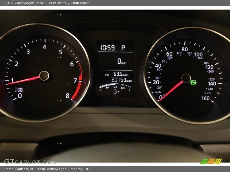 Pure White / Titan Black 2016 Volkswagen Jetta S