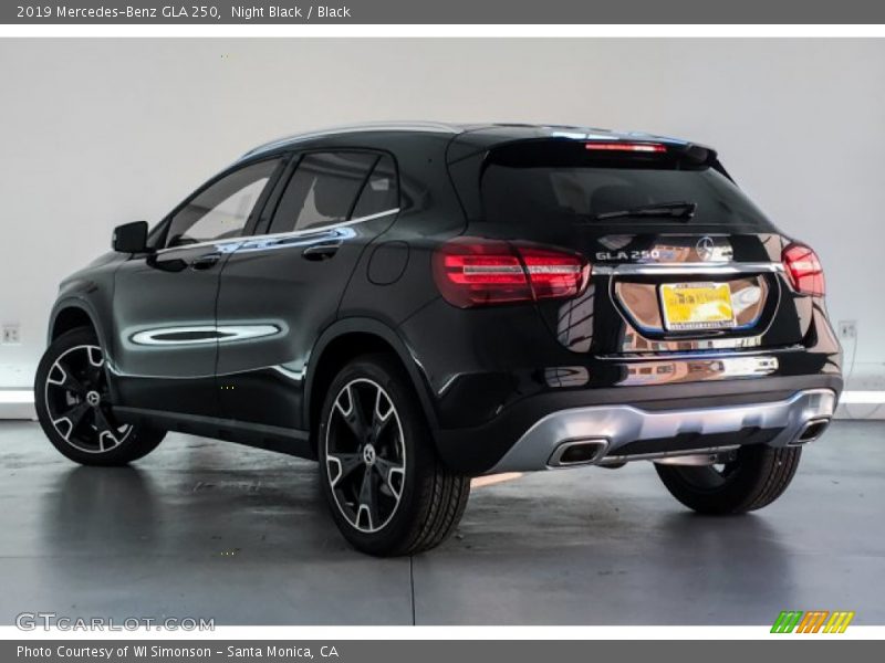 Night Black / Black 2019 Mercedes-Benz GLA 250