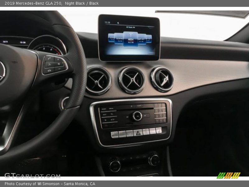 Night Black / Black 2019 Mercedes-Benz GLA 250