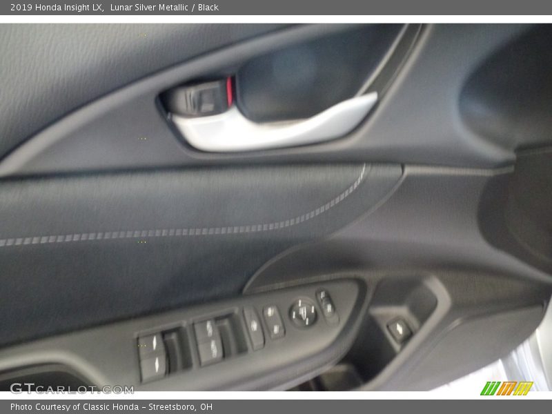 Lunar Silver Metallic / Black 2019 Honda Insight LX