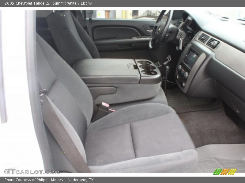 Summit White / Ebony 2009 Chevrolet Tahoe LS