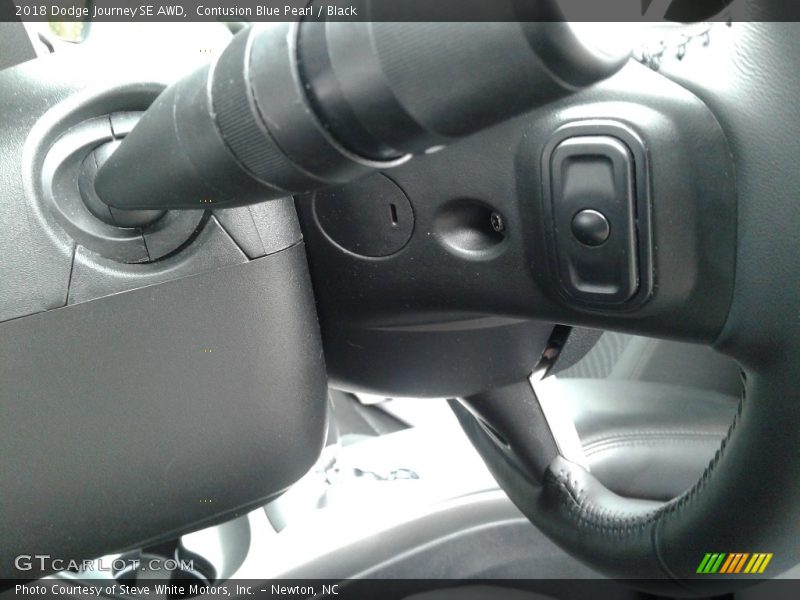 Contusion Blue Pearl / Black 2018 Dodge Journey SE AWD