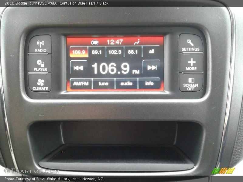 Contusion Blue Pearl / Black 2018 Dodge Journey SE AWD