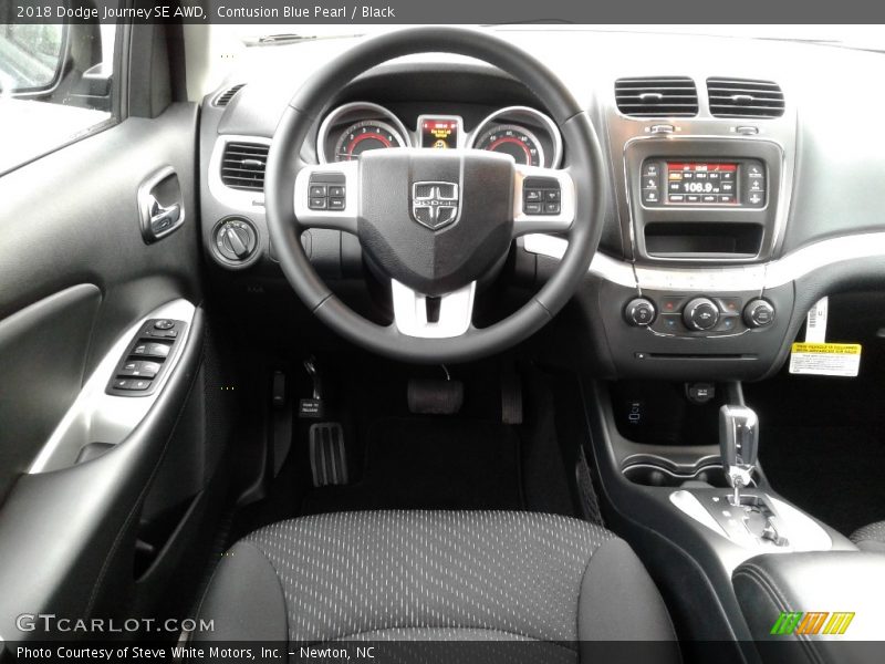 Contusion Blue Pearl / Black 2018 Dodge Journey SE AWD