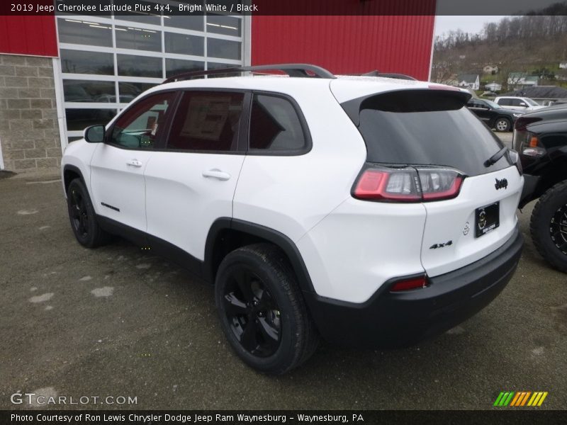 Bright White / Black 2019 Jeep Cherokee Latitude Plus 4x4