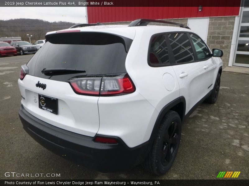 Bright White / Black 2019 Jeep Cherokee Latitude Plus 4x4