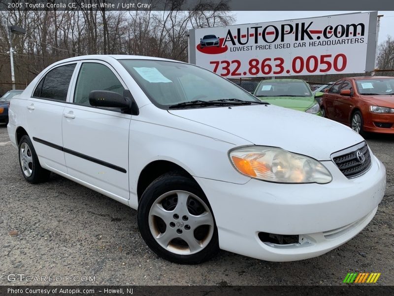 Super White / Light Gray 2005 Toyota Corolla CE