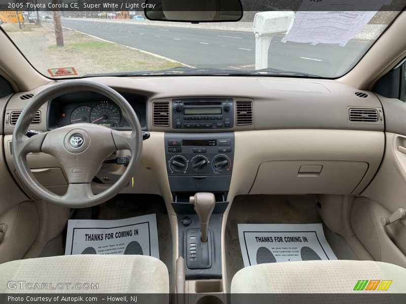 Super White / Light Gray 2005 Toyota Corolla CE