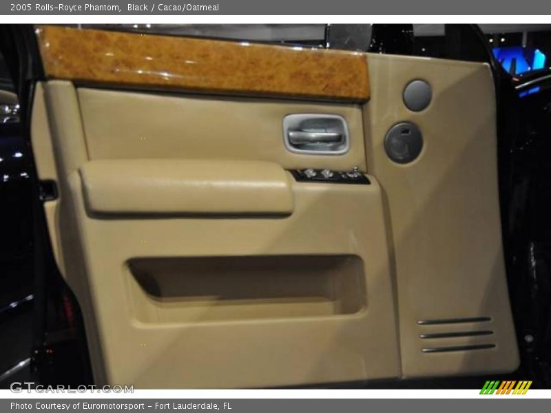 Black / Cacao/Oatmeal 2005 Rolls-Royce Phantom