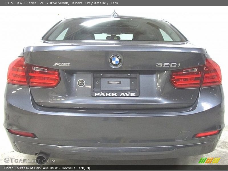 Mineral Grey Metallic / Black 2015 BMW 3 Series 320i xDrive Sedan