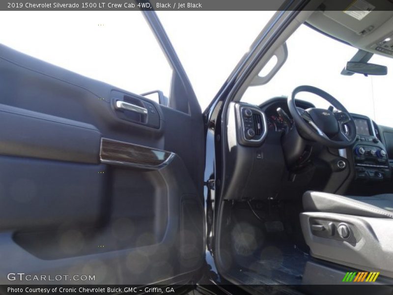Black / Jet Black 2019 Chevrolet Silverado 1500 LT Crew Cab 4WD