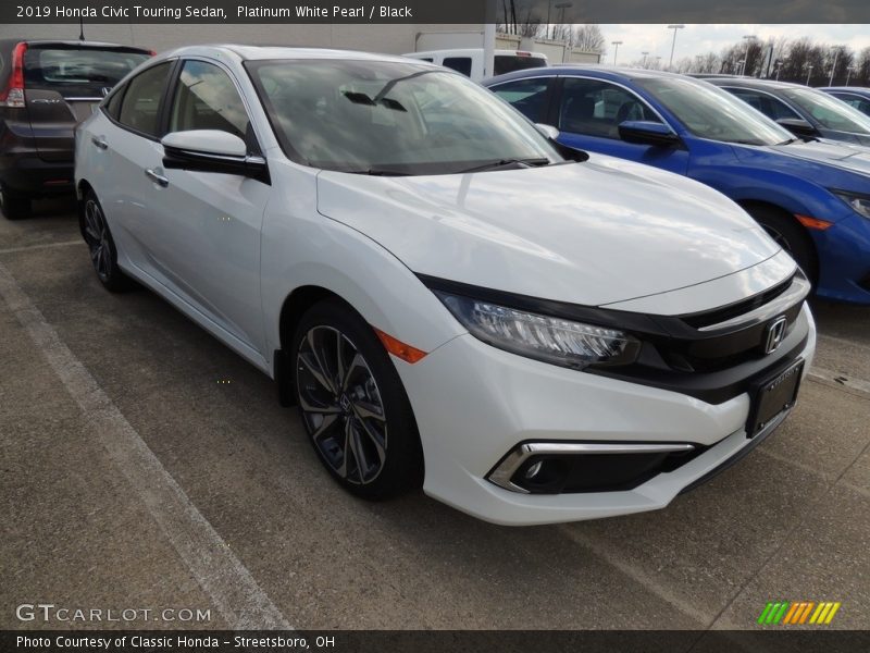 Platinum White Pearl / Black 2019 Honda Civic Touring Sedan
