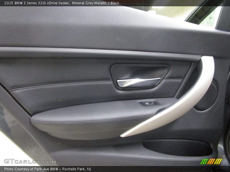 Mineral Grey Metallic / Black 2015 BMW 3 Series 320i xDrive Sedan